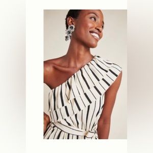 Rita ruffled one shoulder top